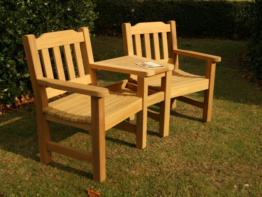 Helmsley garden chair set