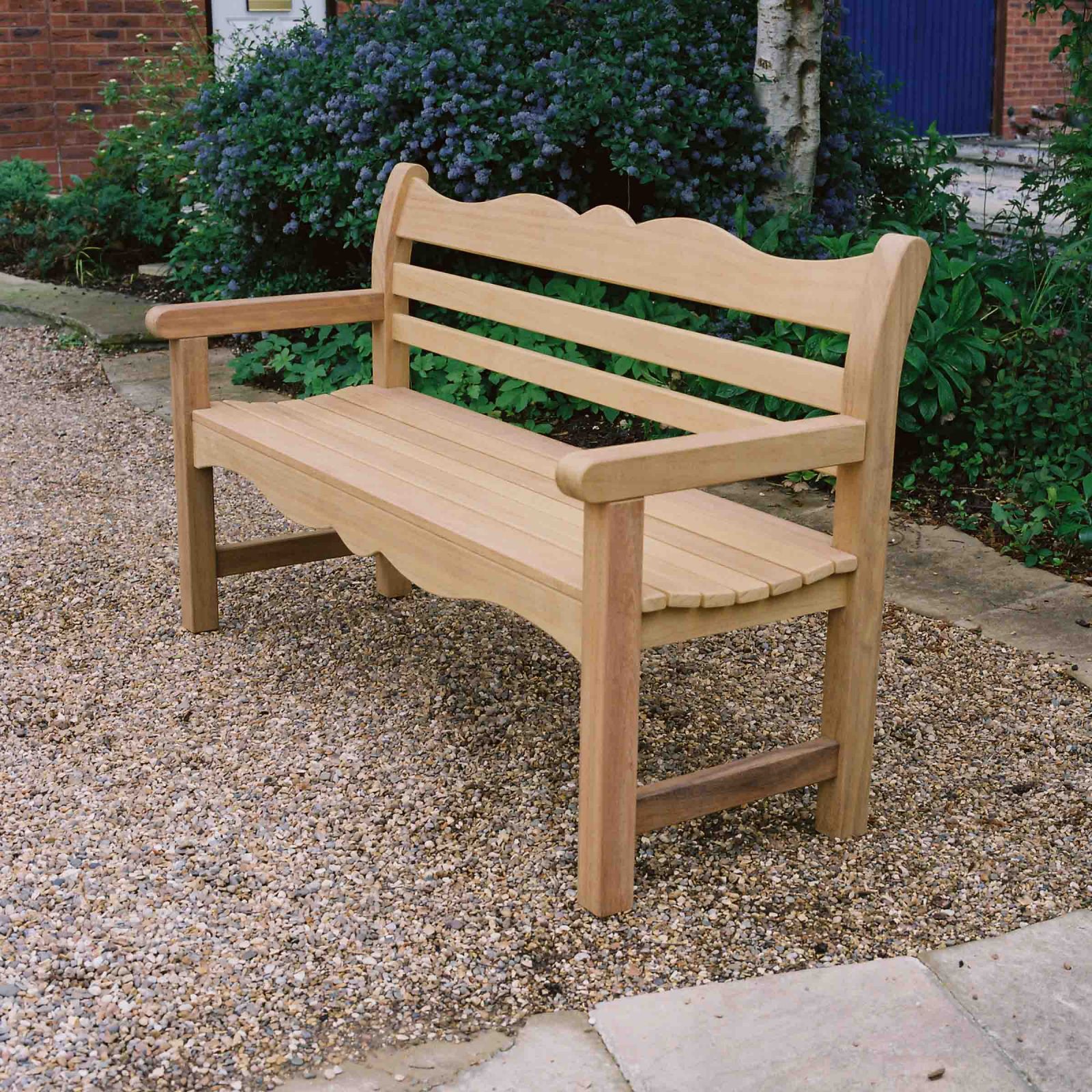 New Pictures Of Woodcraft UK's Beverley Bench | Woodcraft UK